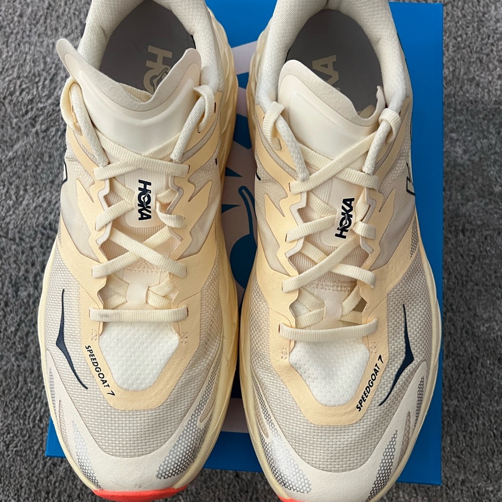 Hoka Speedgoat 7 Trail Running Shoes in Cream and White